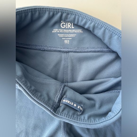 Athleta Girl blue Stash your treasures bike shorts XS 6 - Picture 3 of 5